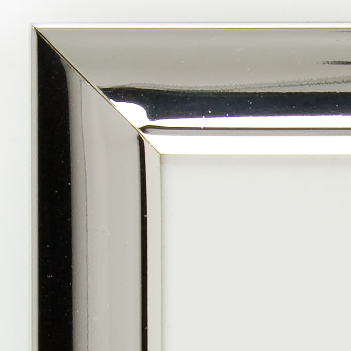 Small Silver Picture Frame for 5" x 7" Photos