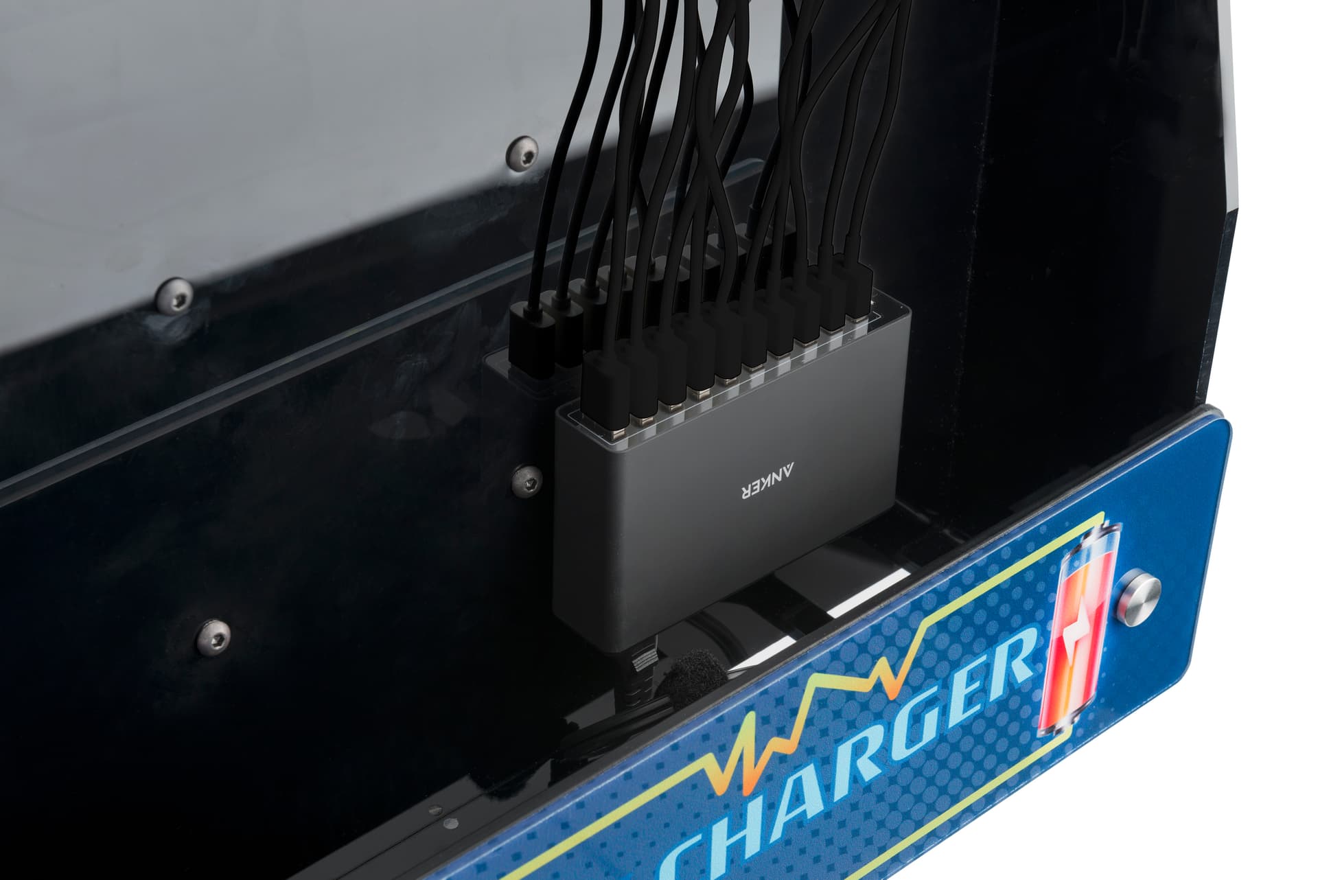 Wall Mount Mobile Charging Kiosk with USB Hub
