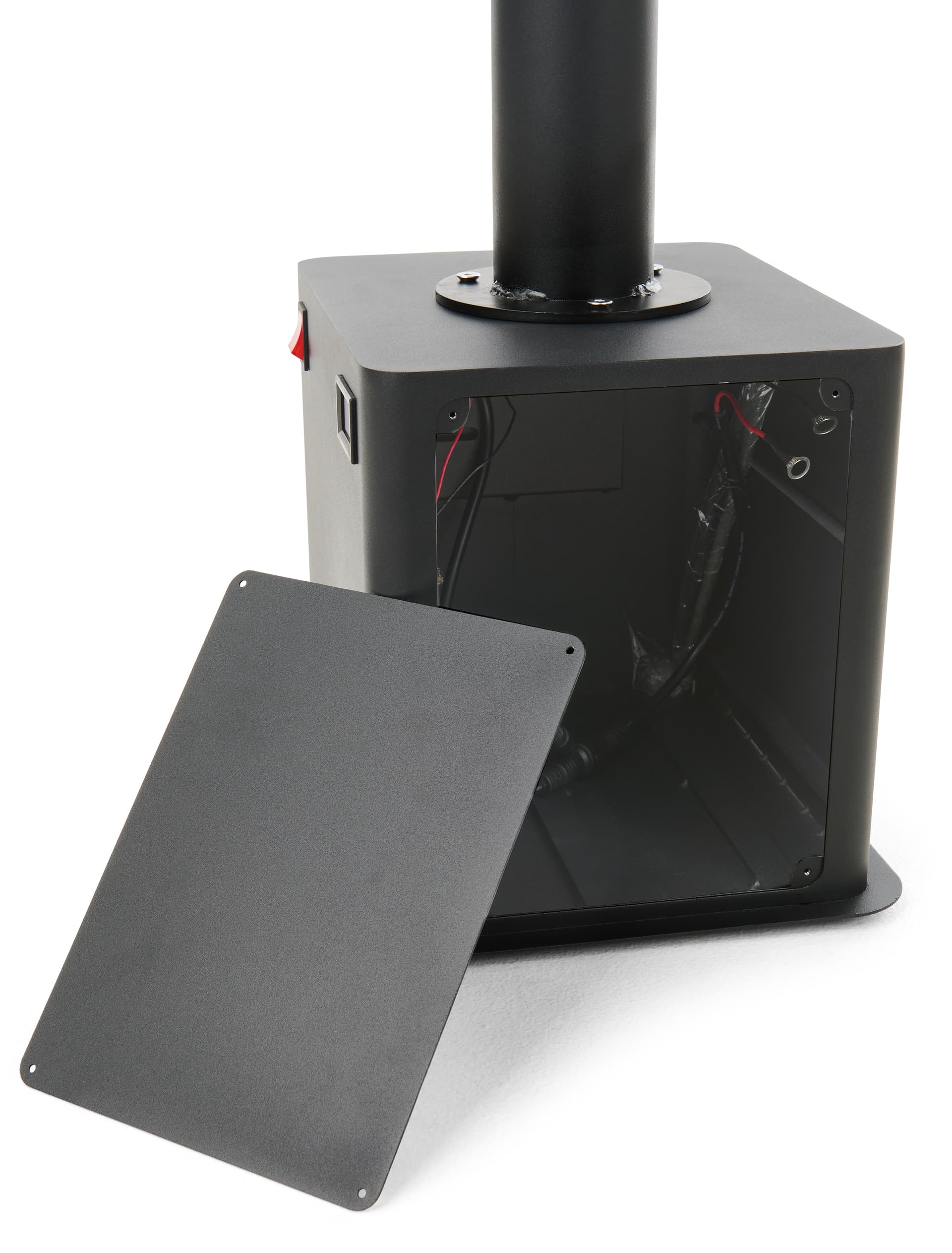 Mobile charging station with battery operation optional 