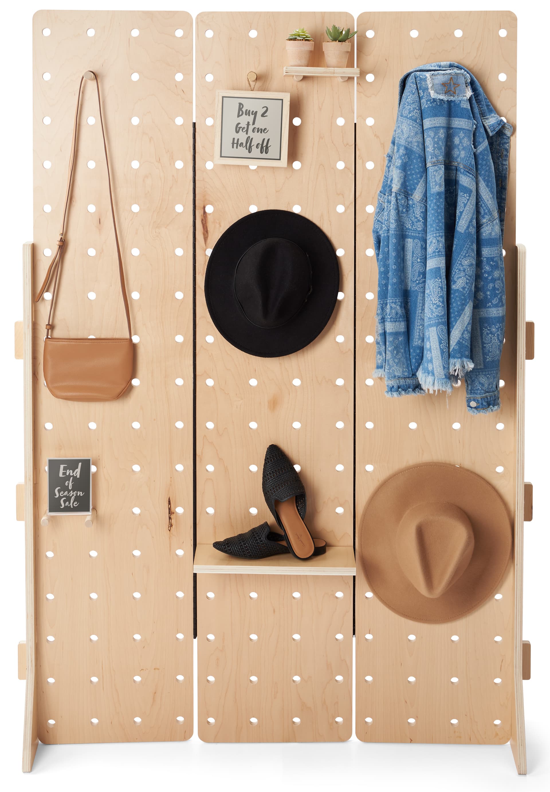 Folding pegboard display with extendable or collapsible capabilities