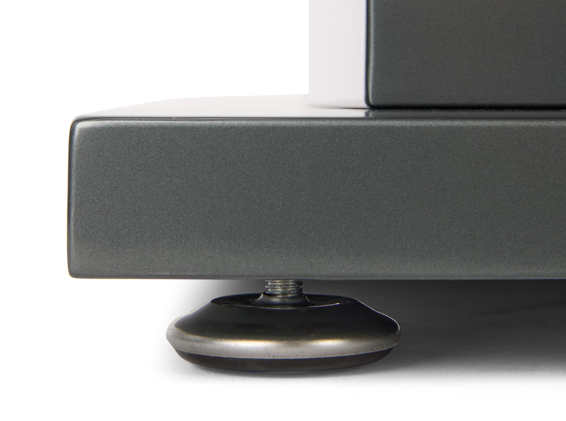 Digital podium with leveling feet