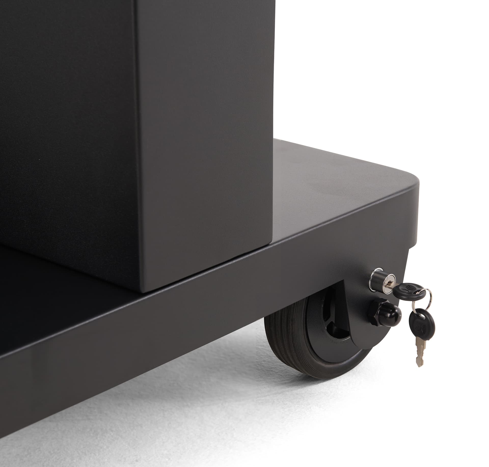 Outdoor digital sign with rear key locking wheels