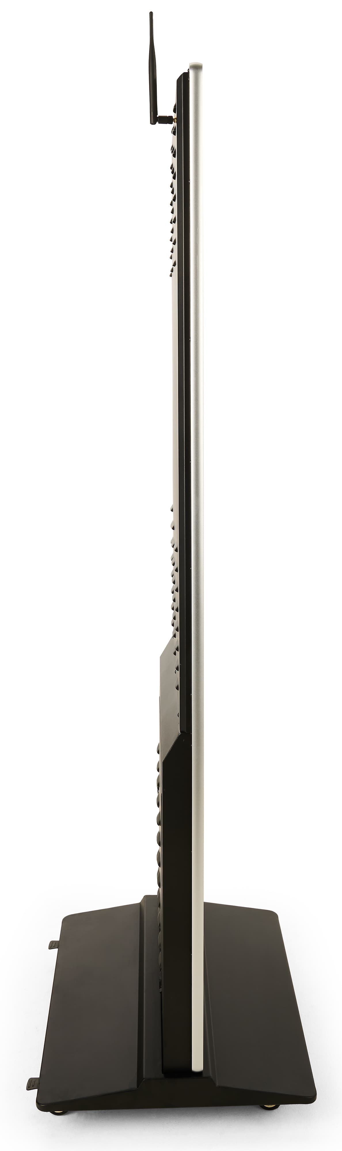 Digital display advertising floor stand with 32GB of storage space