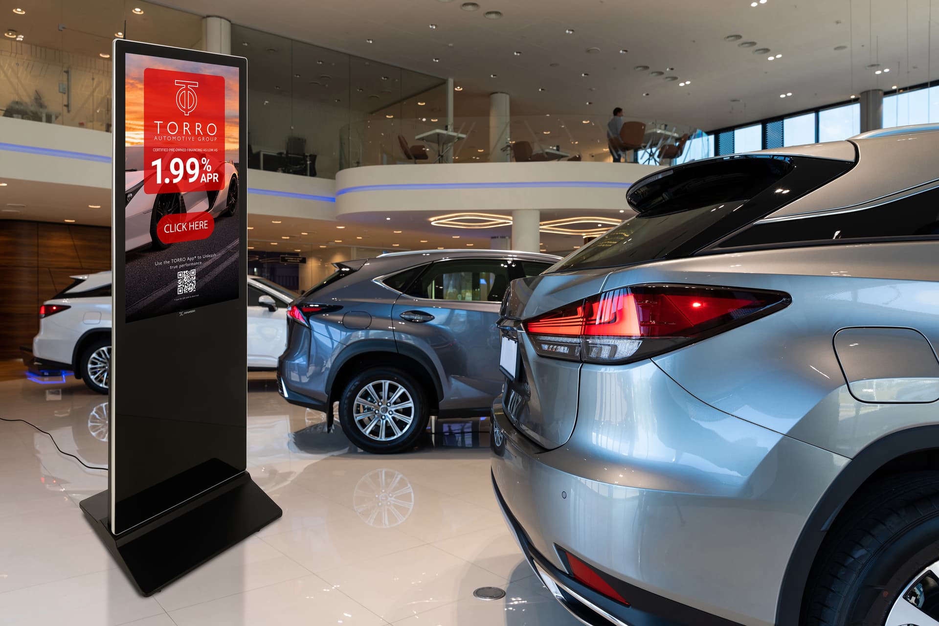 Advertising multimedia kiosk with HDMI input
