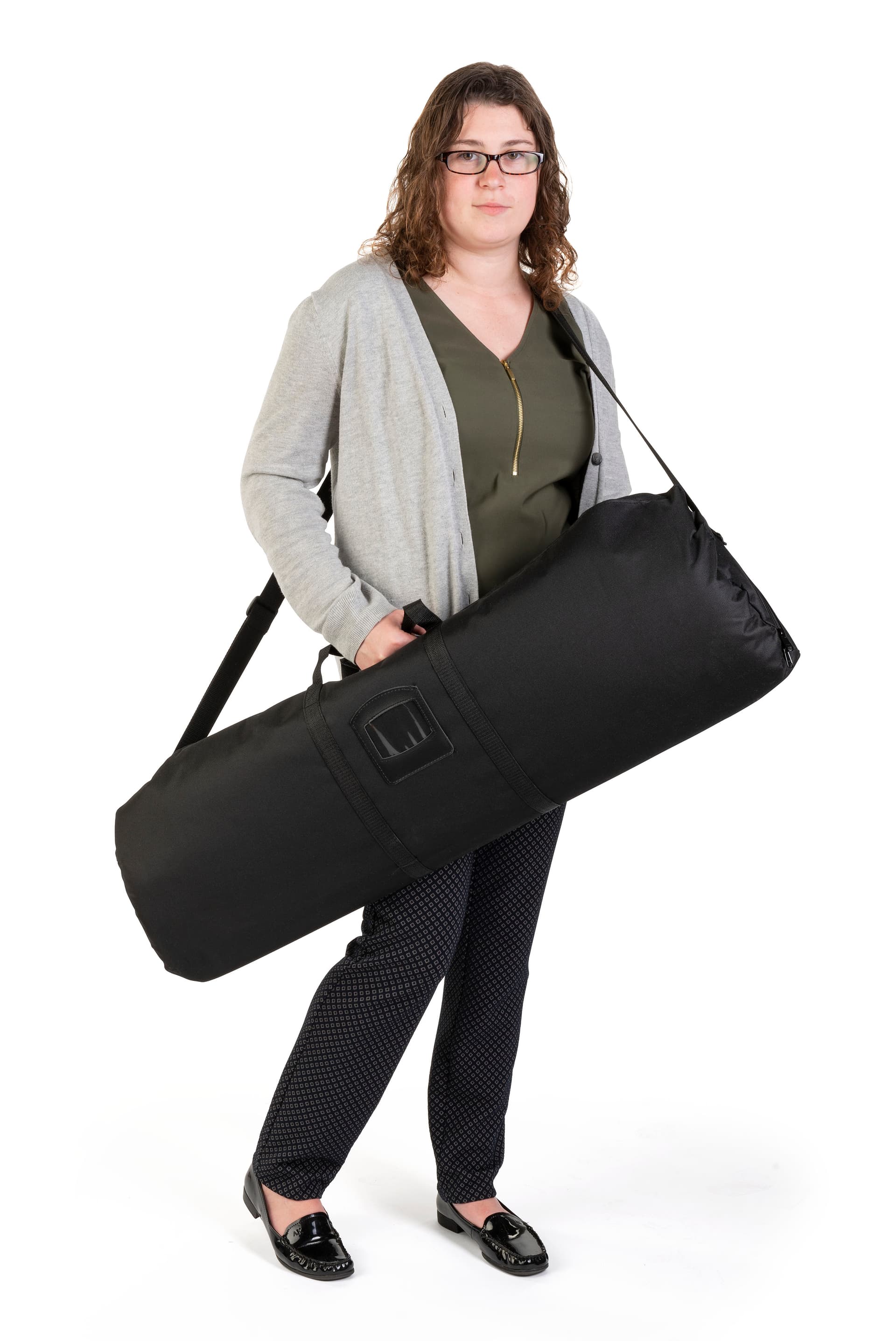 Dual layer 3D roller banner display inlcudes black nylon case with comfort strap