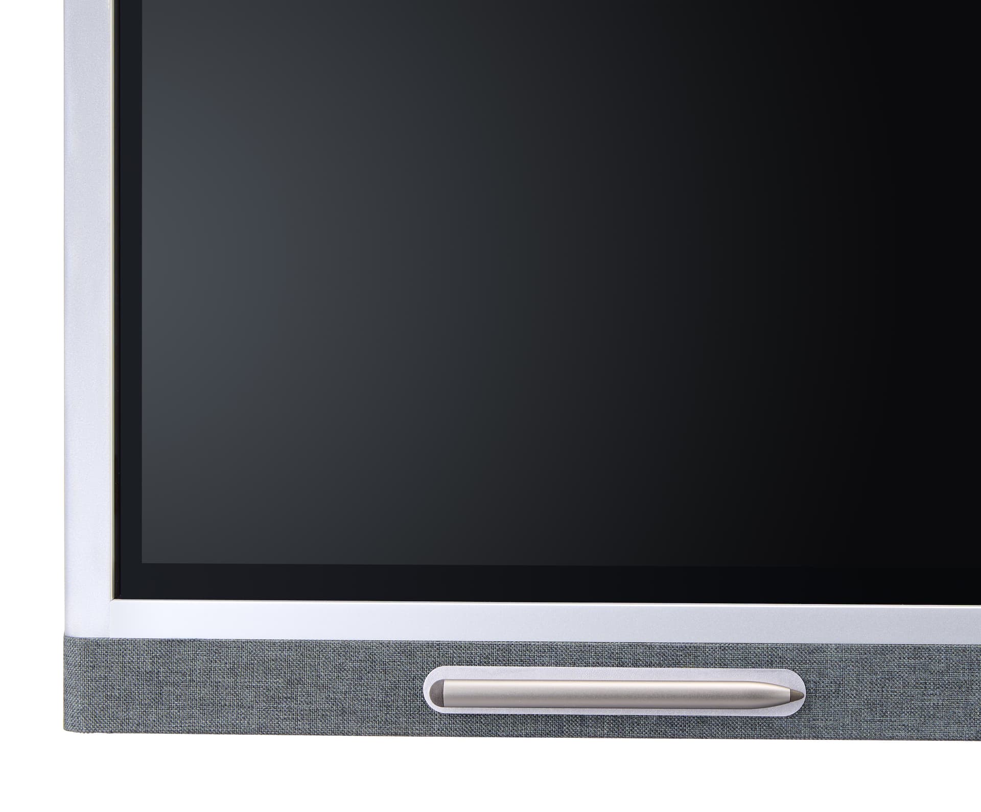 Digital whiteboard with pens