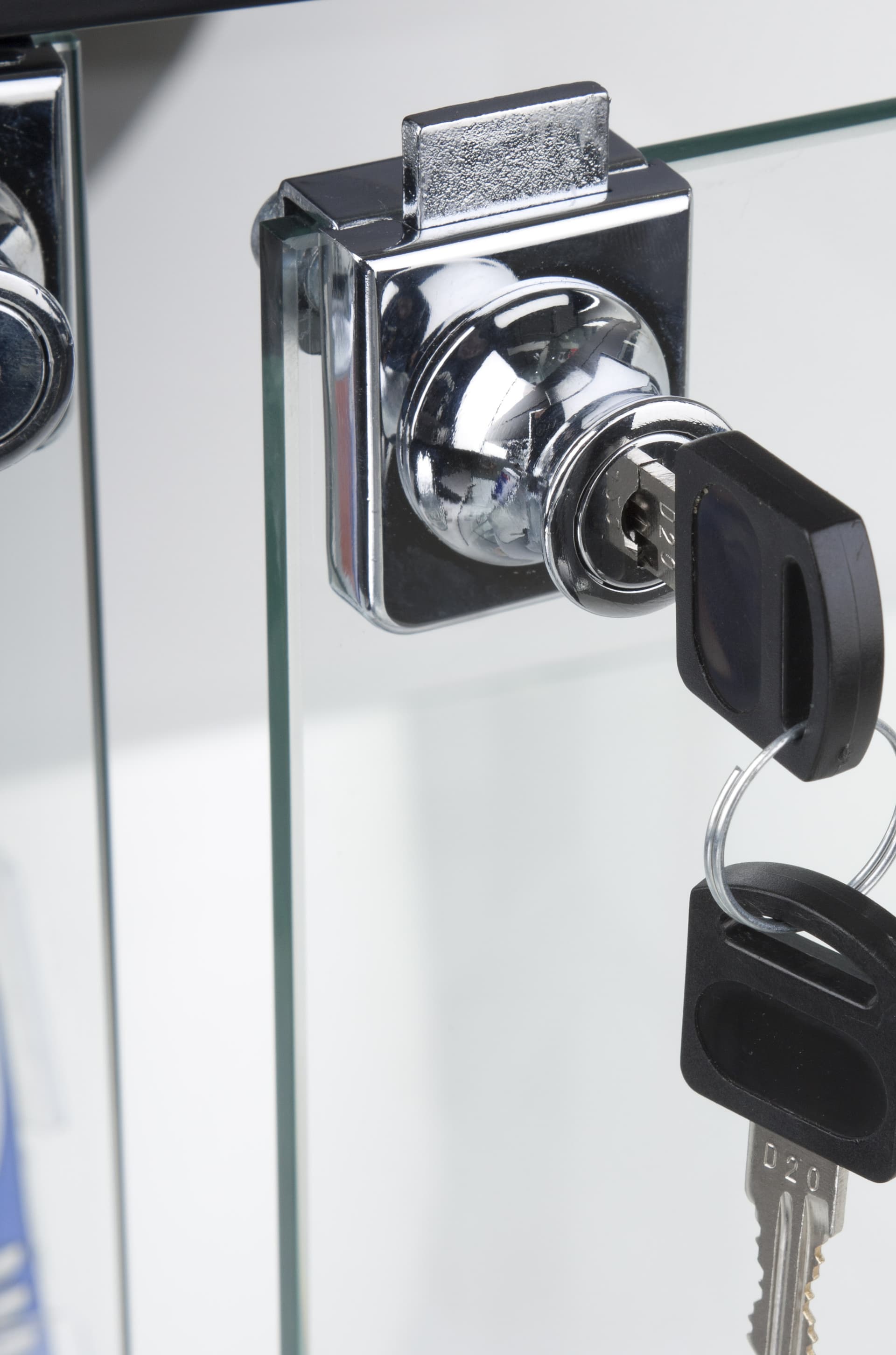locking showcase