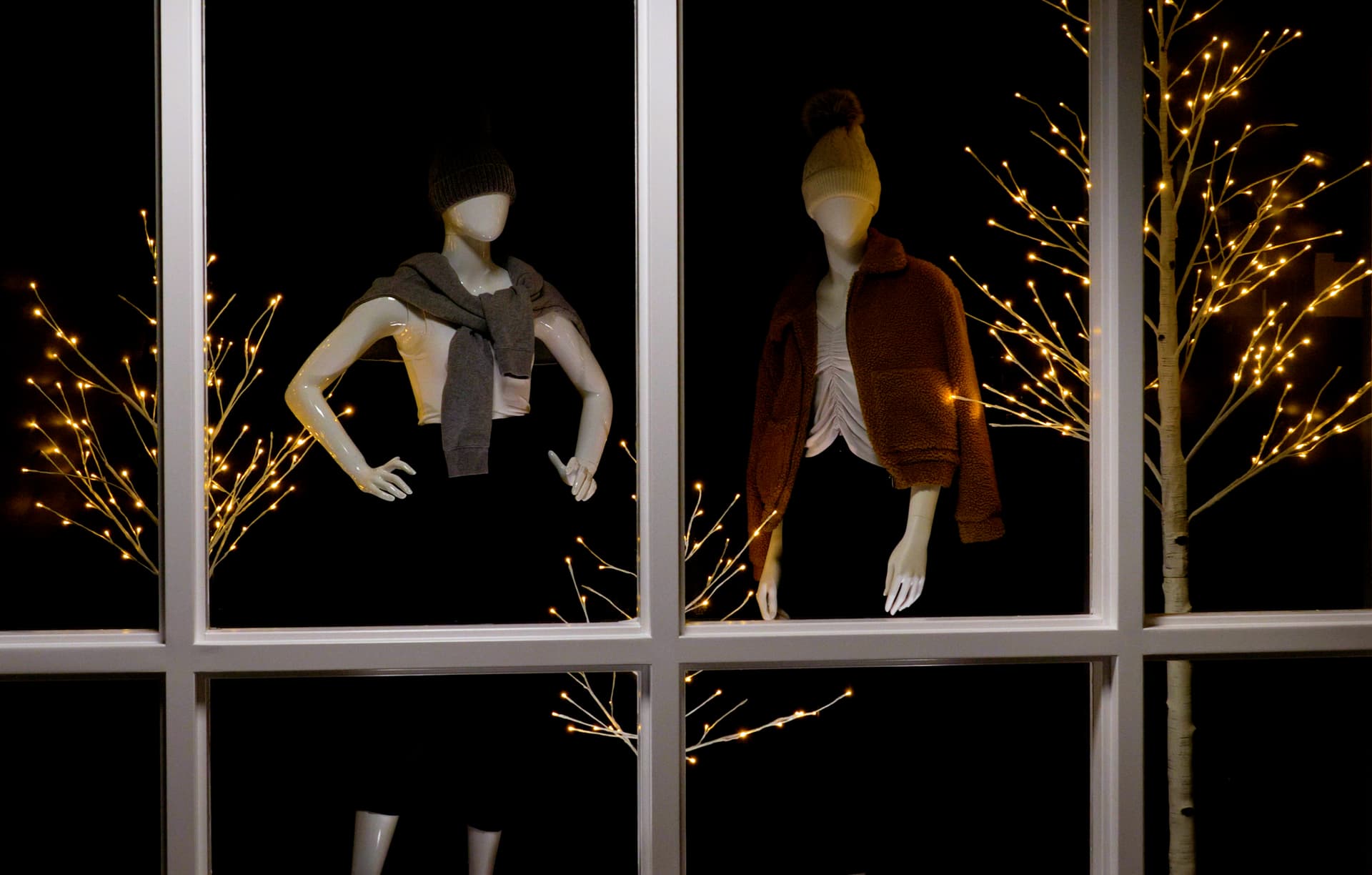Lighted birch tree suited for indoor or outdoor use