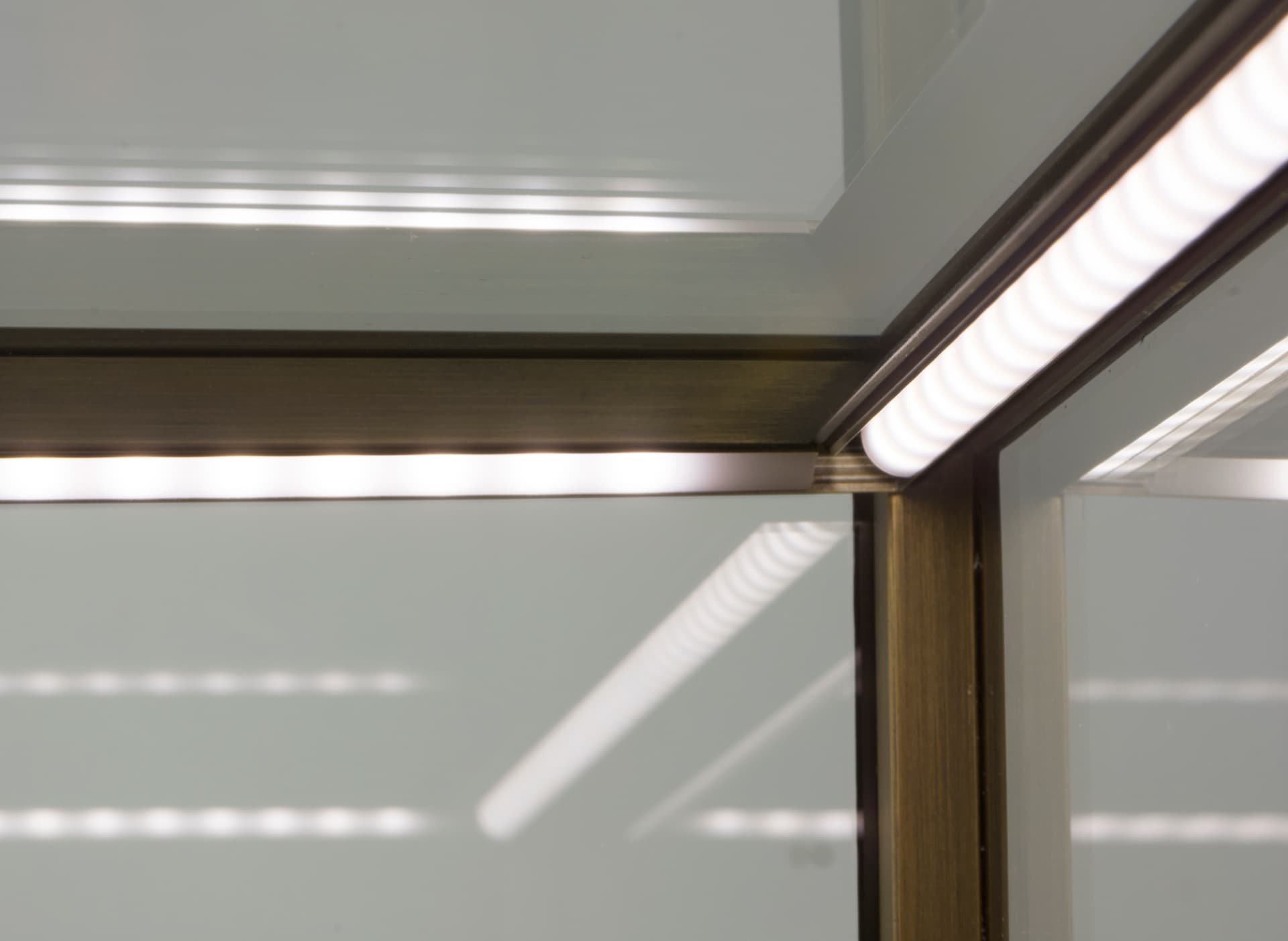 LED Modern Jewelry Display Table