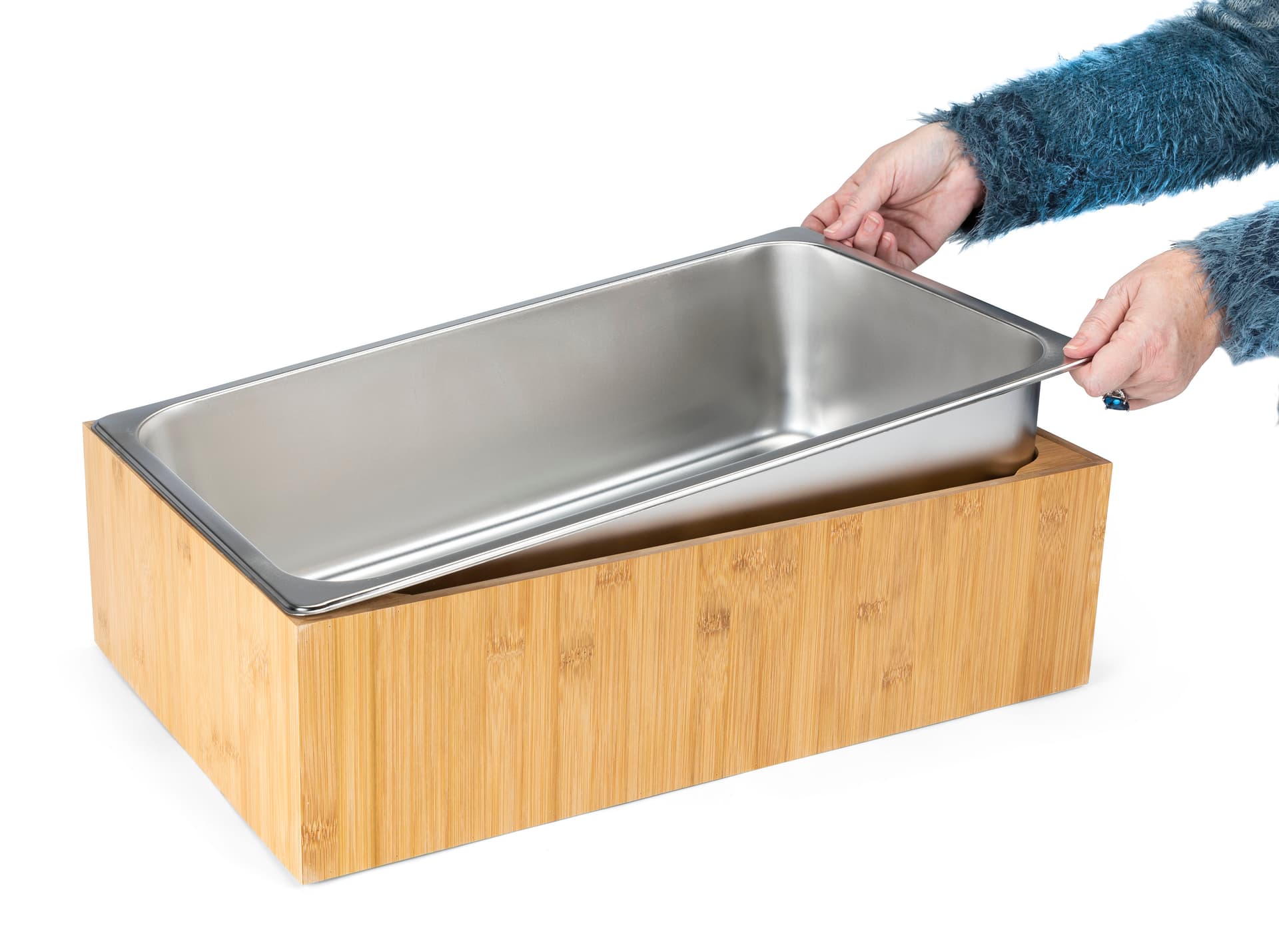 Ice pan with bamboo housing with easy clean up removable pan