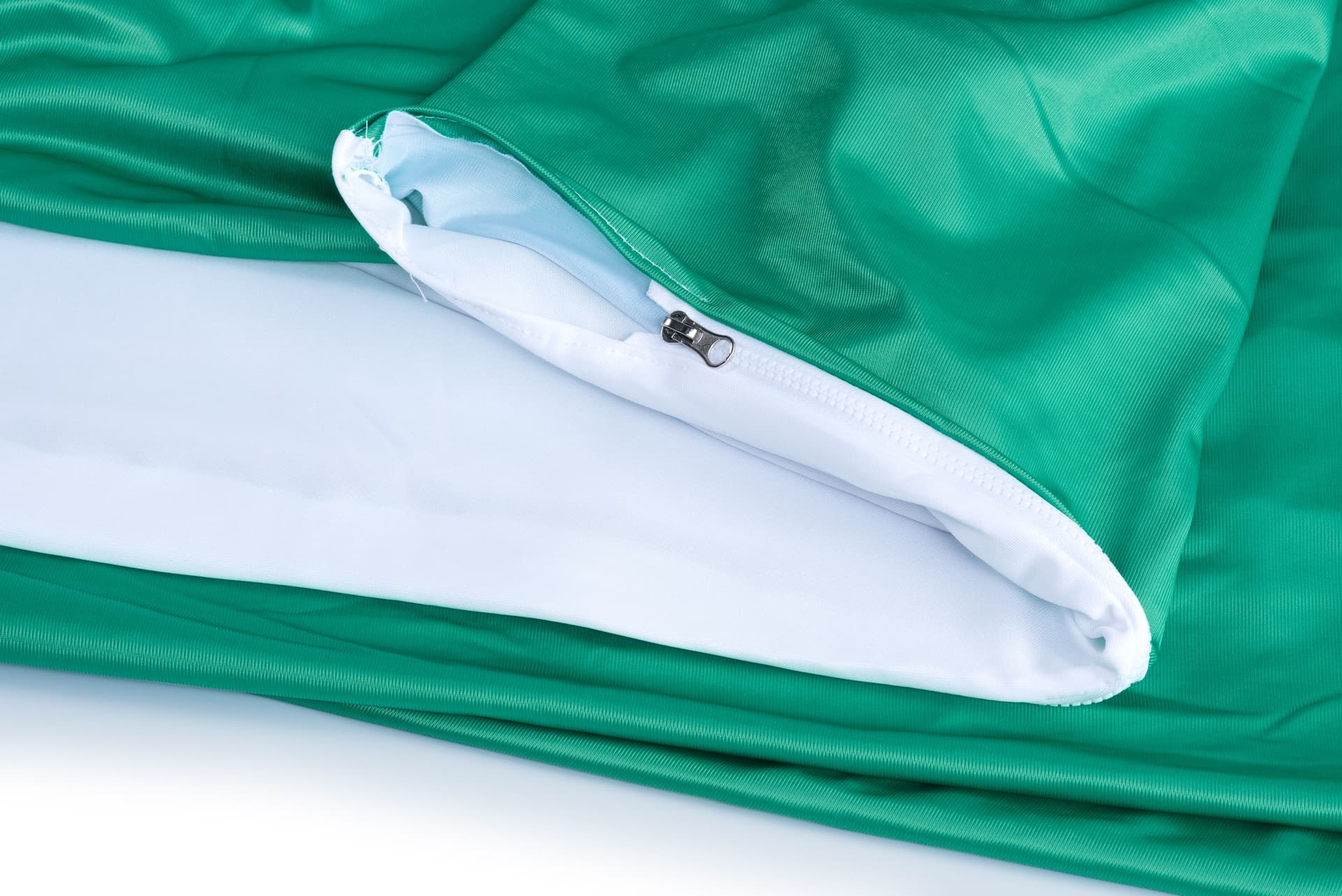 Green screen backdrop panel with zipper