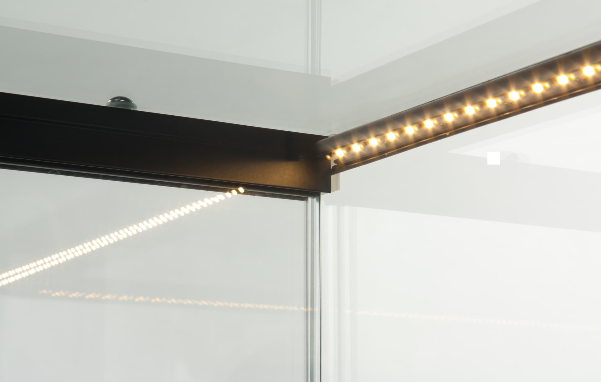 Jewelry Counter with LED Lights