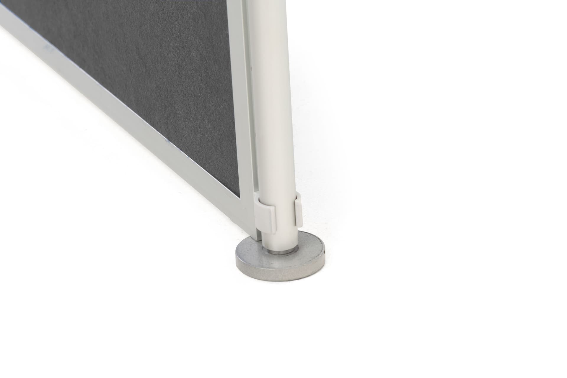 Clip and pole folding display system with rounded feet