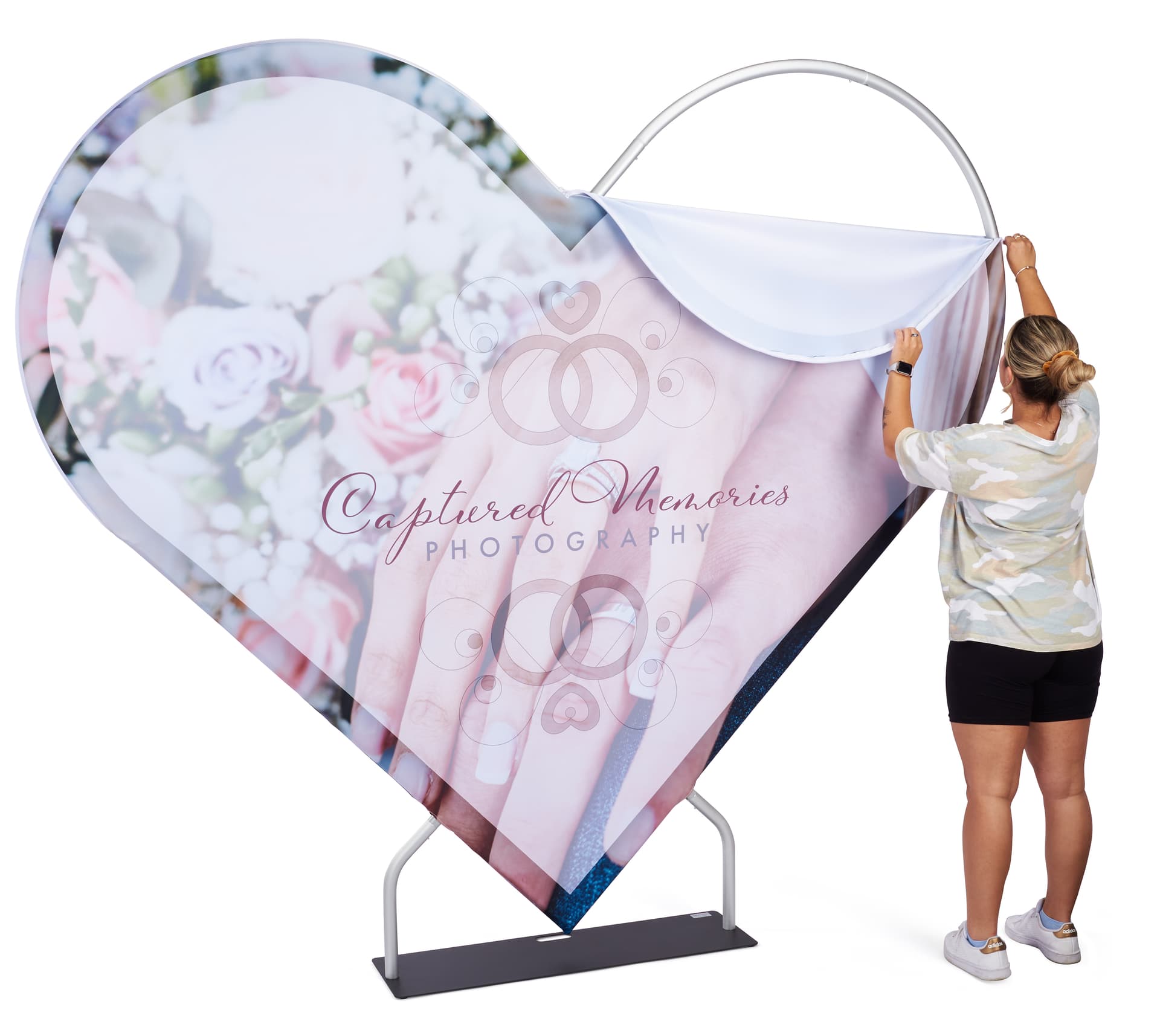 Polyester replacement graphic for HS7BWALLSS_Heart backdrop 