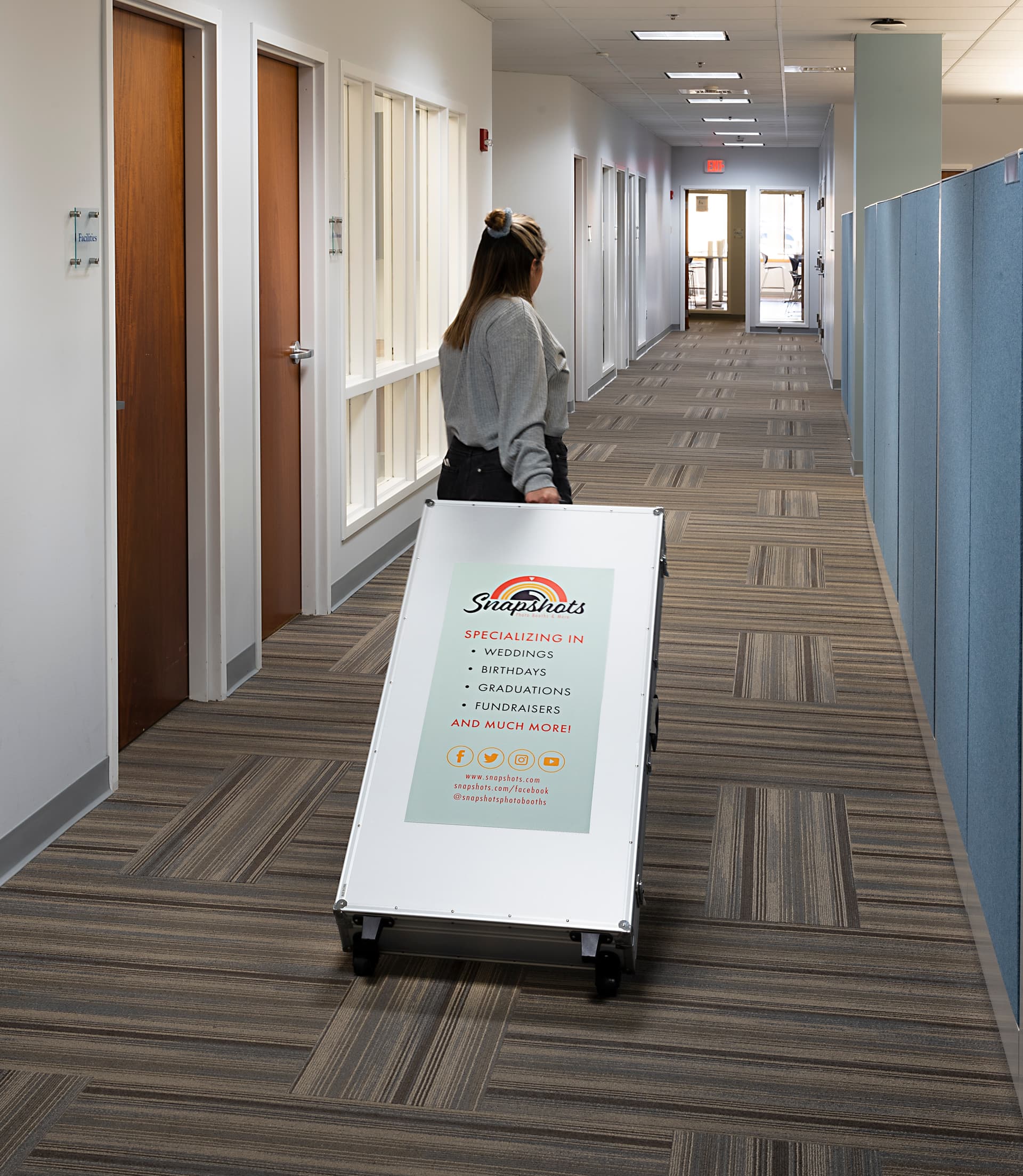 Custom graphic label for traveling case will help market your business 