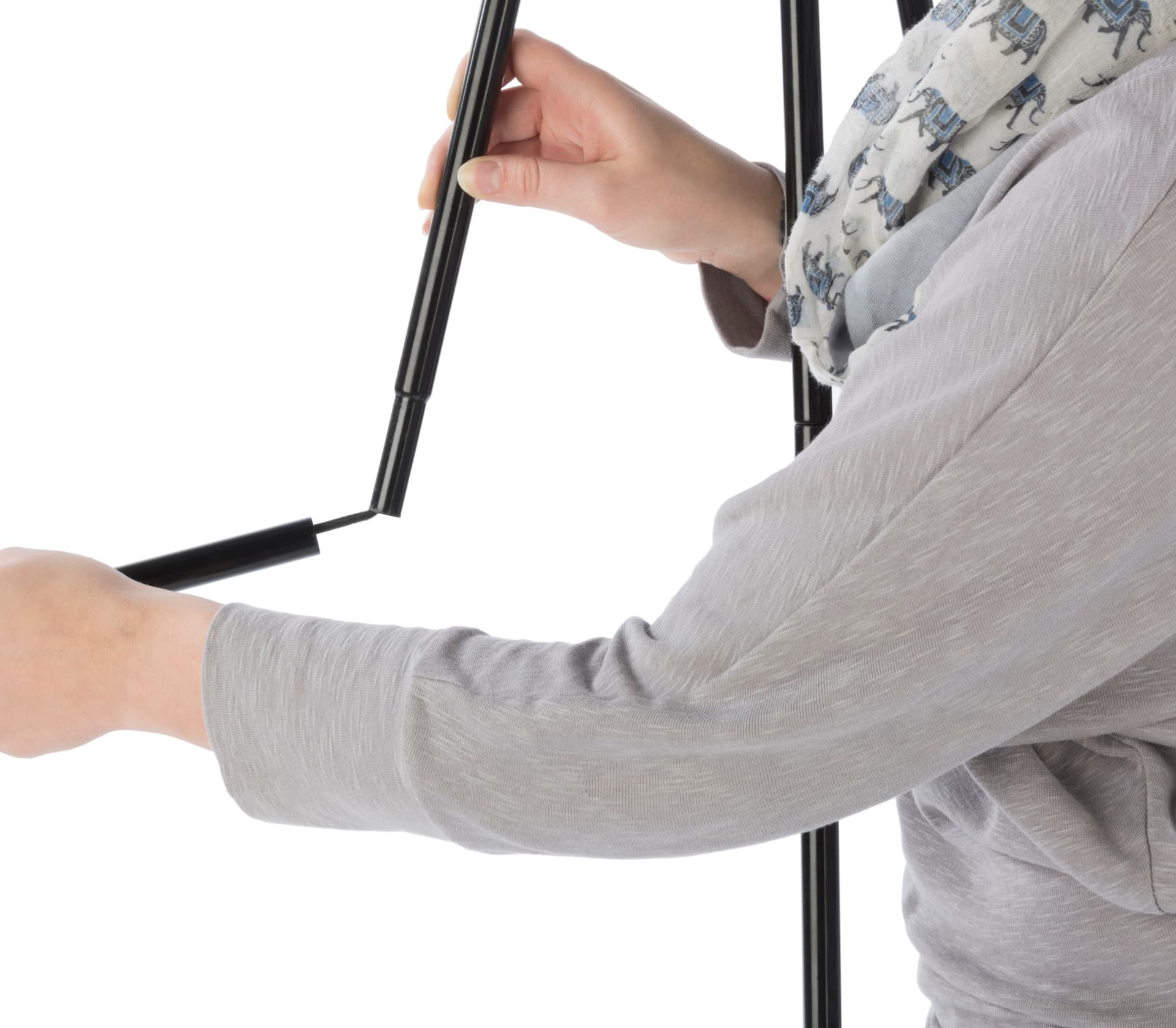 Floor Standing Tripod Easel Breaks Down Quickly
