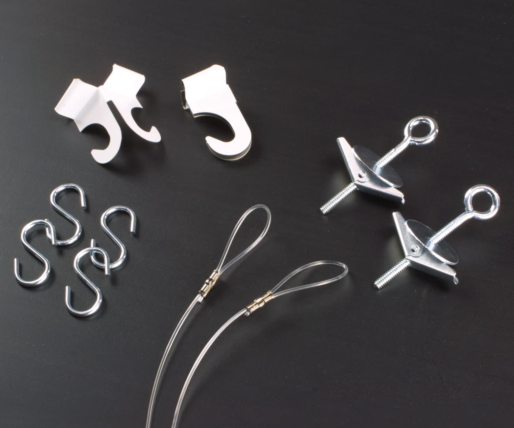 Banner Hanging Kit With 12" Nylon Line