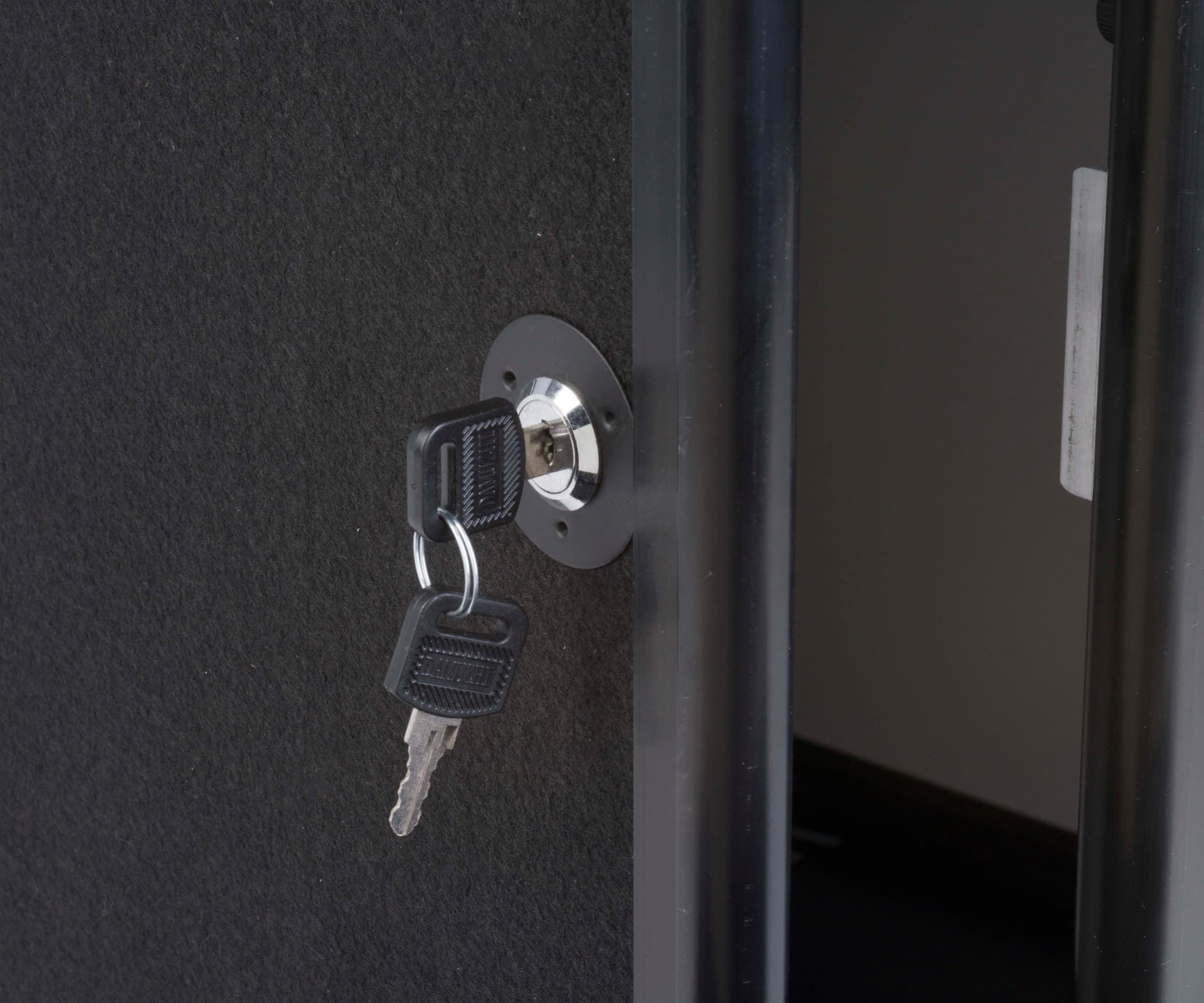 Secure Locking Trade Show Counter