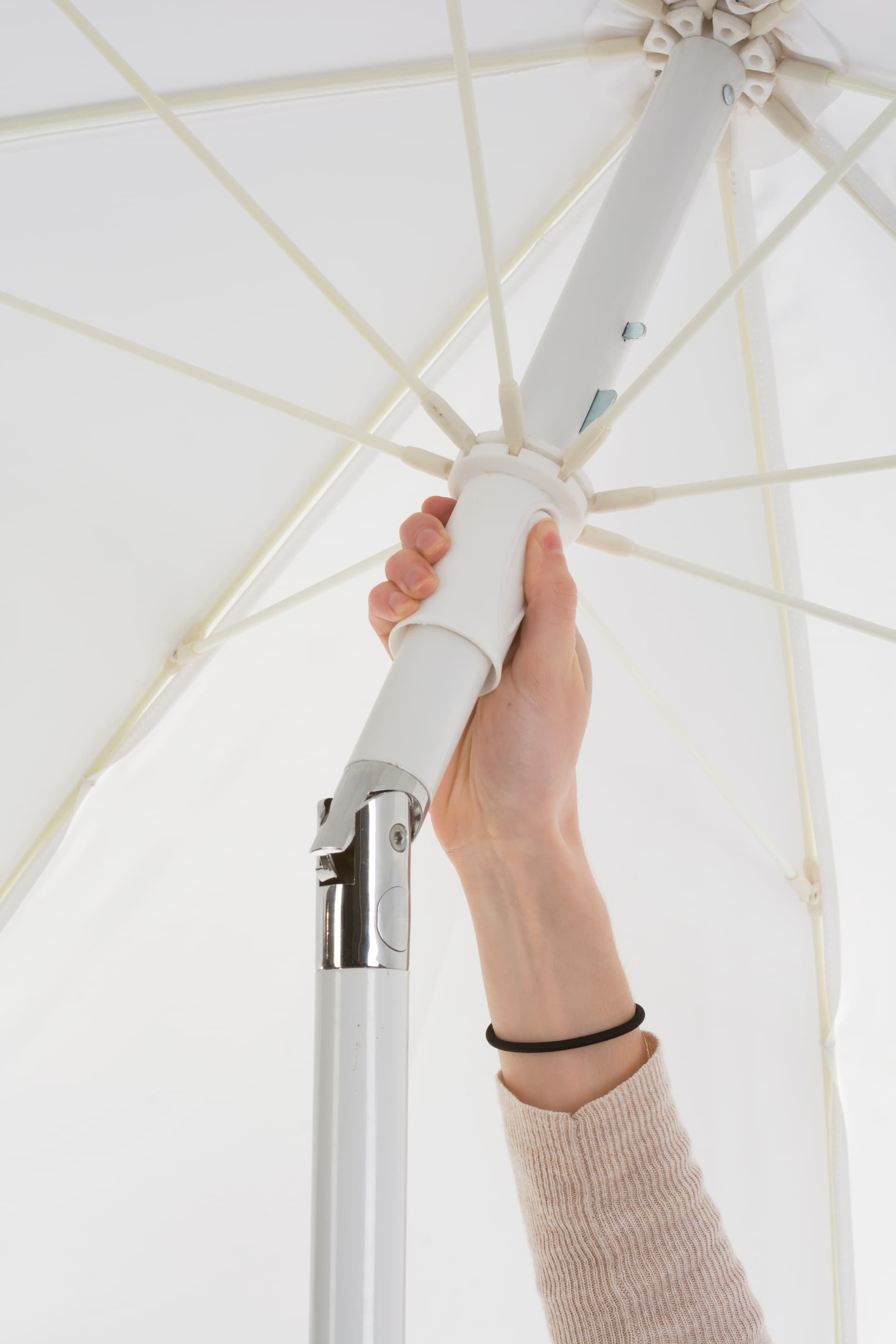 Commercial Patio Umbrella is Water Resistant