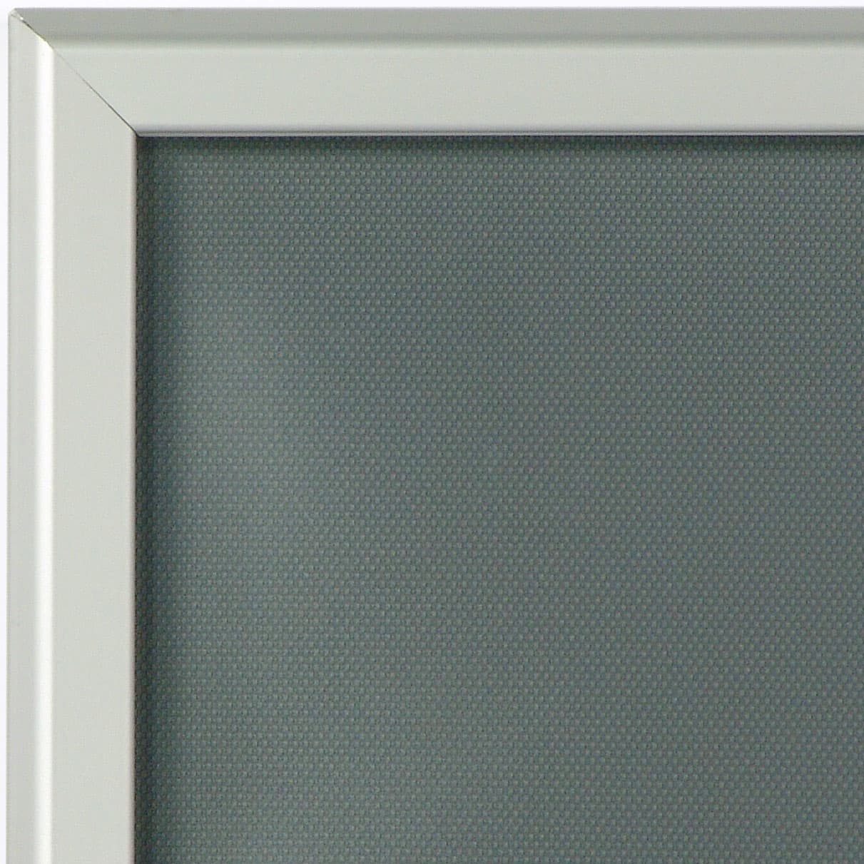 poster snap frame