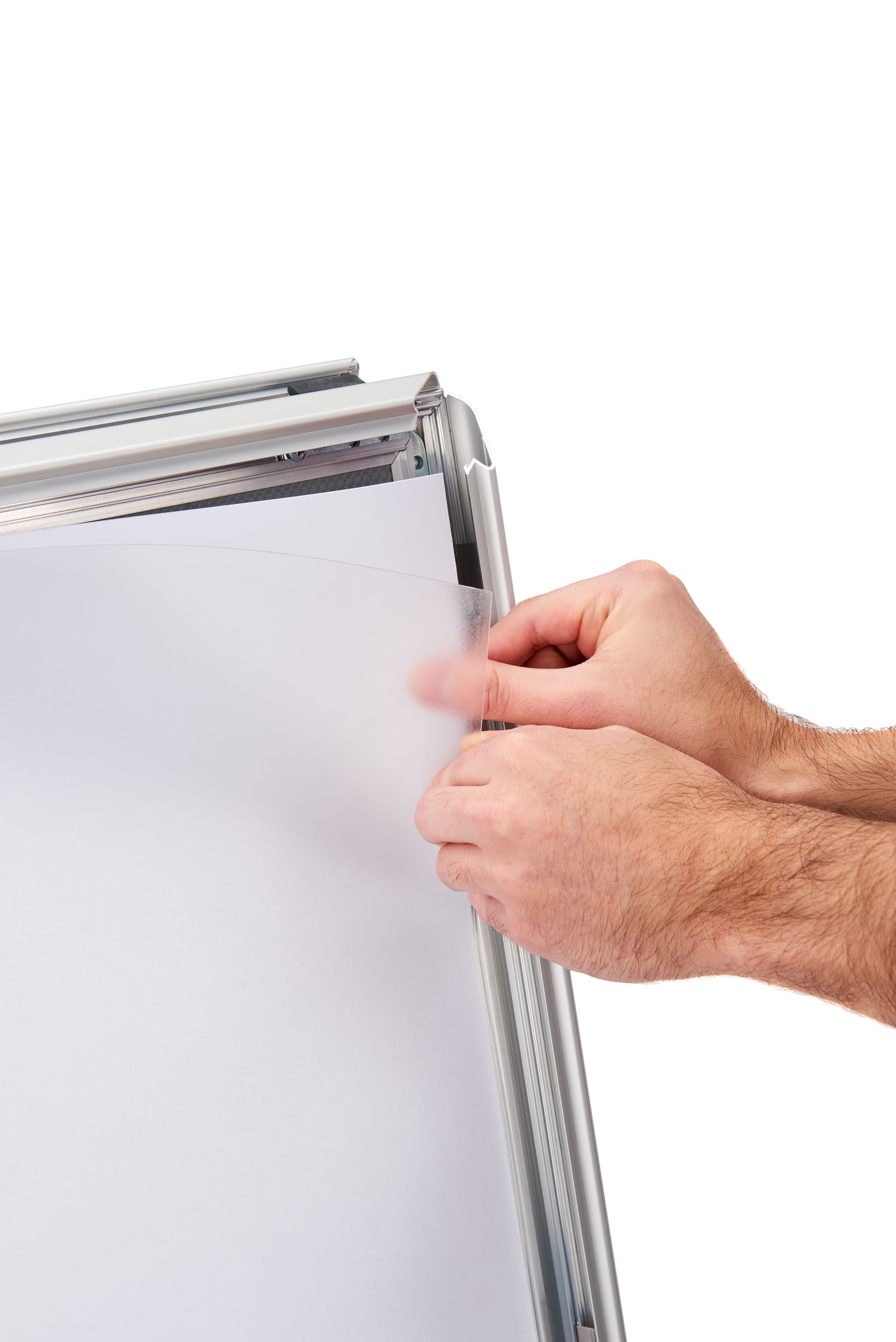 Frame edges snap open for fast and easy graphic changes