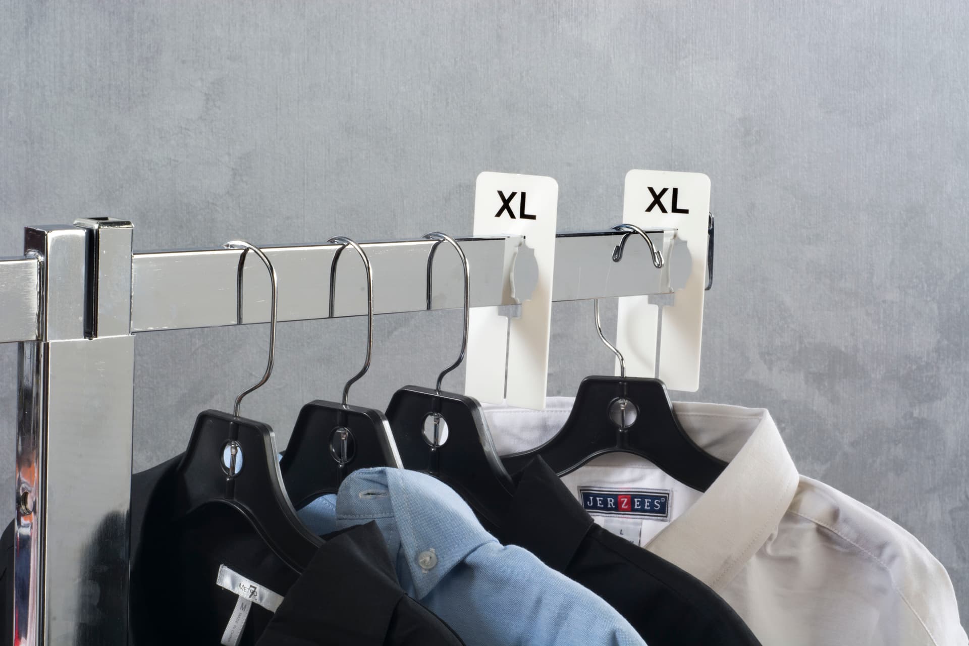 Clothing Rack Size Dividers | Set of 100 Rack Markers | Displays2Go