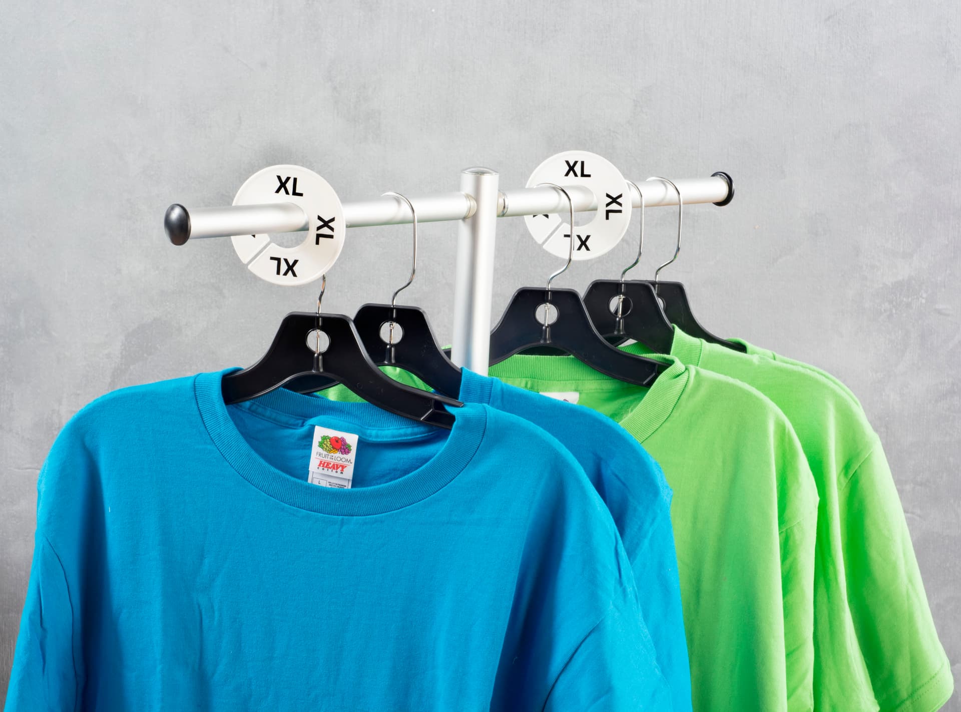 Clothing Divider Rings | Plastic Partitions for Clothes Racks | Displays2Go