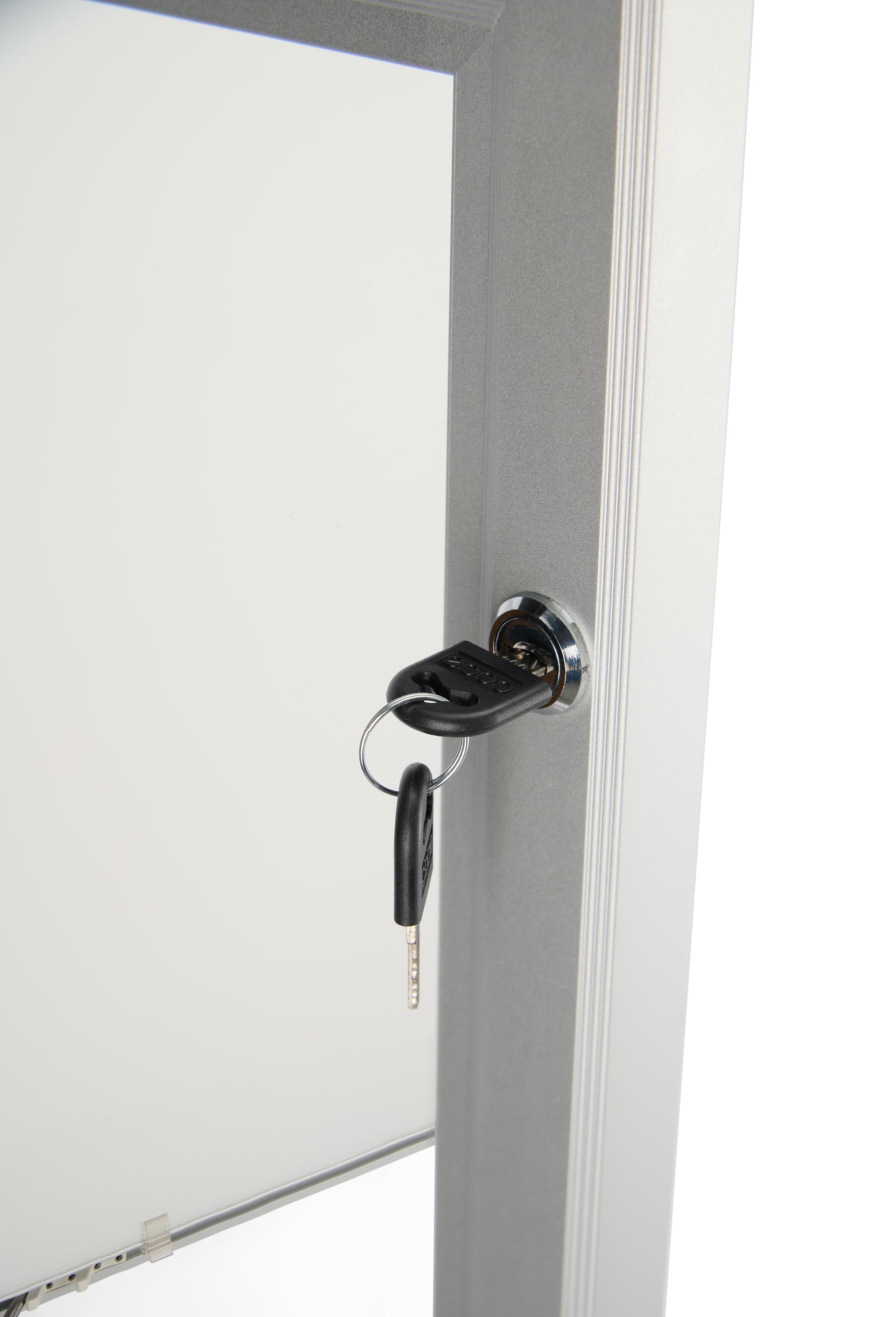 Locking poster frame with keys