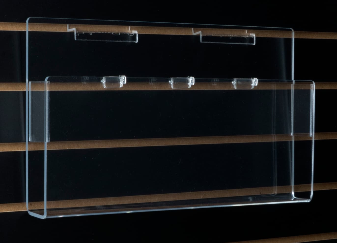 Slatwall Acrylic with Adjustable Pockets