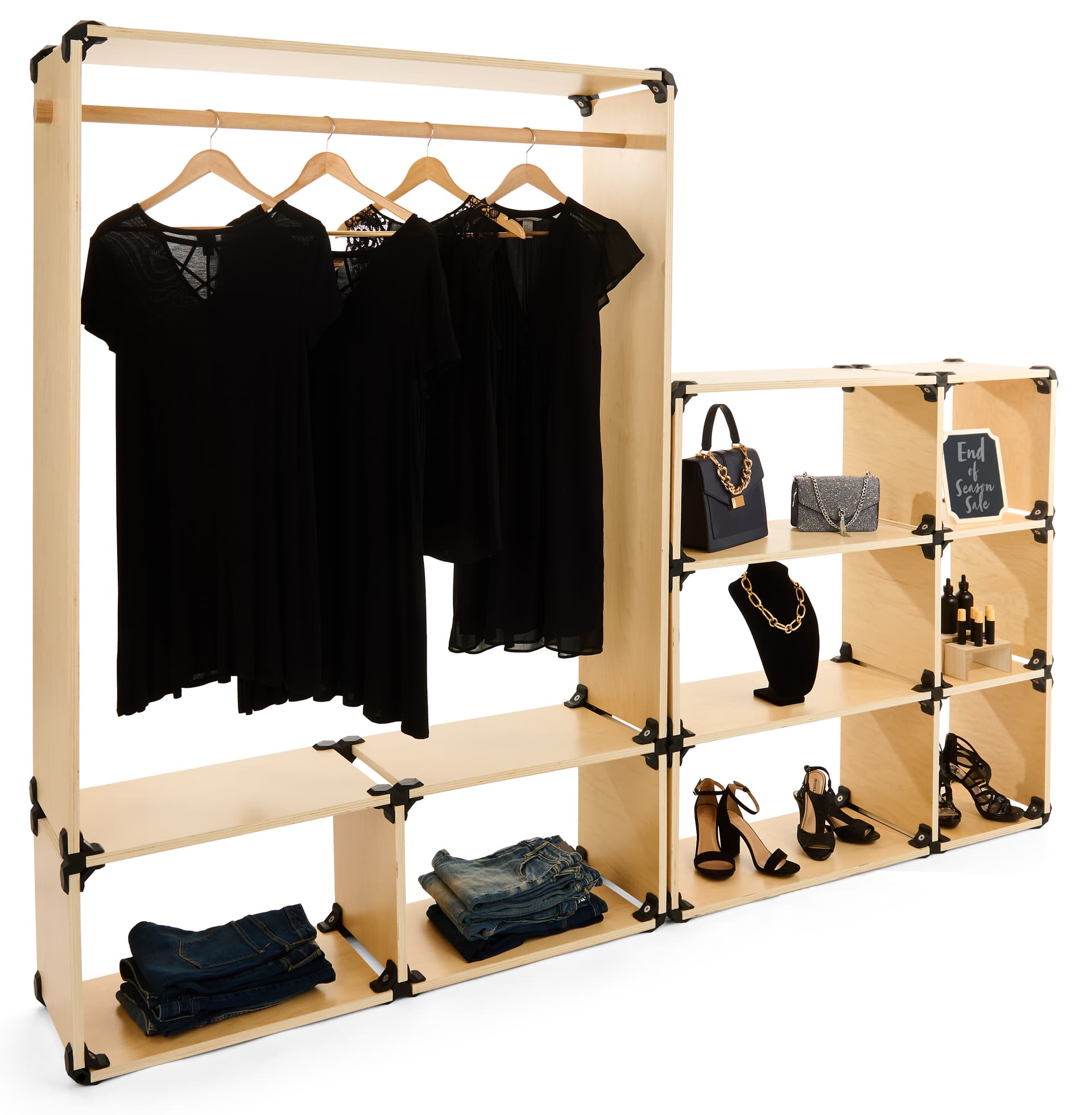 Modular shelving system with sturdy and robust construction