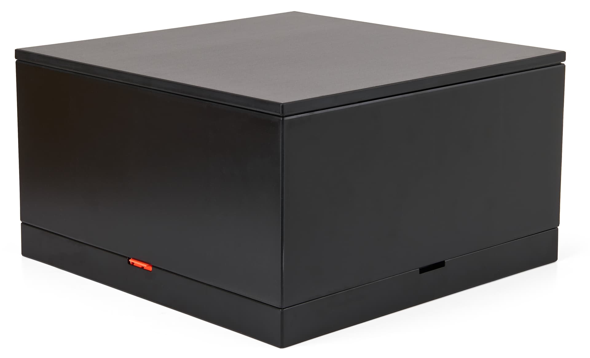 Modular Cube Risers with a Max Weight Capacity of 150lbs