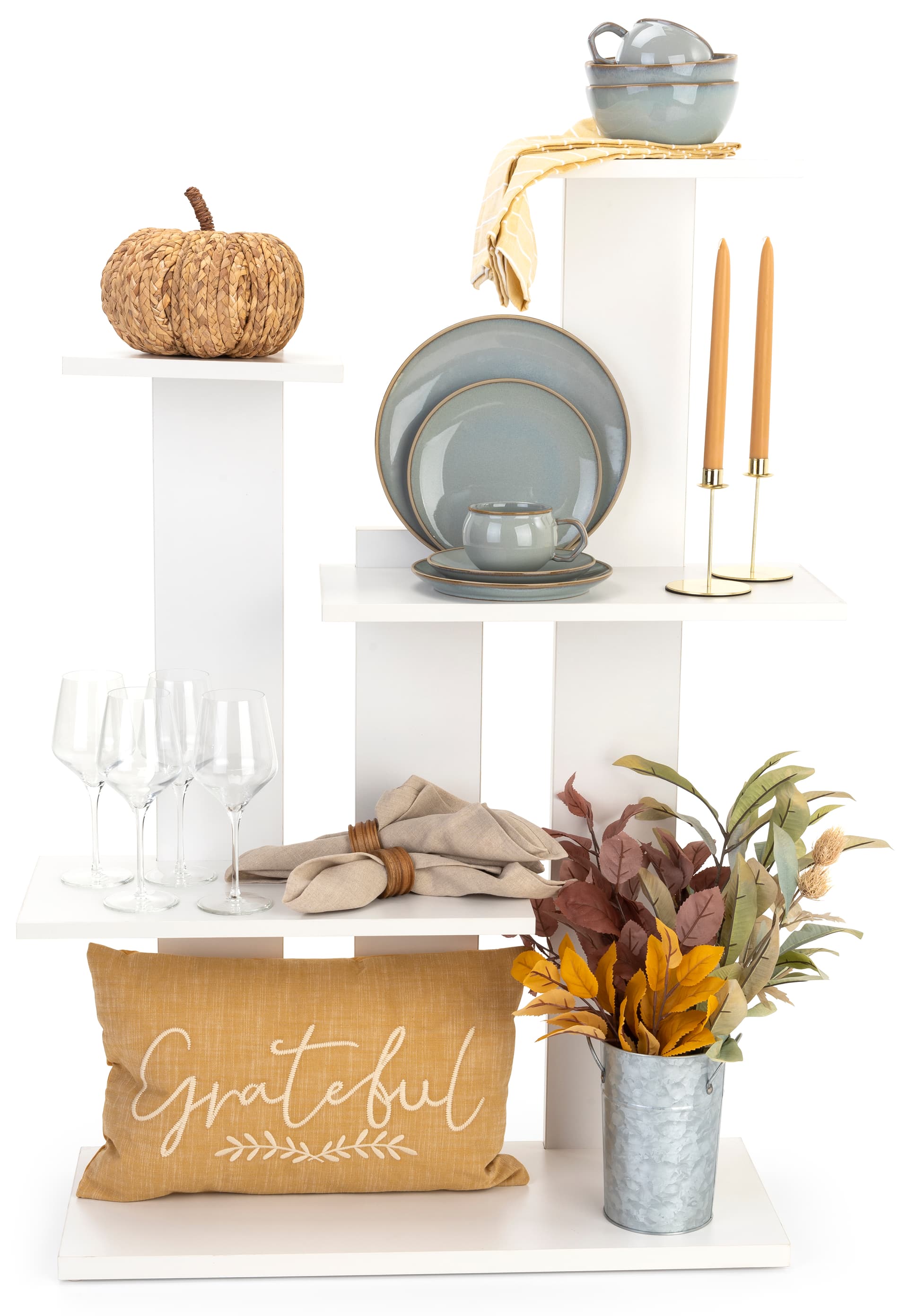4-tier merchandise shelves with 25 pound weight capacity 