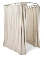 Mobile fitting room frame with 1.25 inch pole diameter 