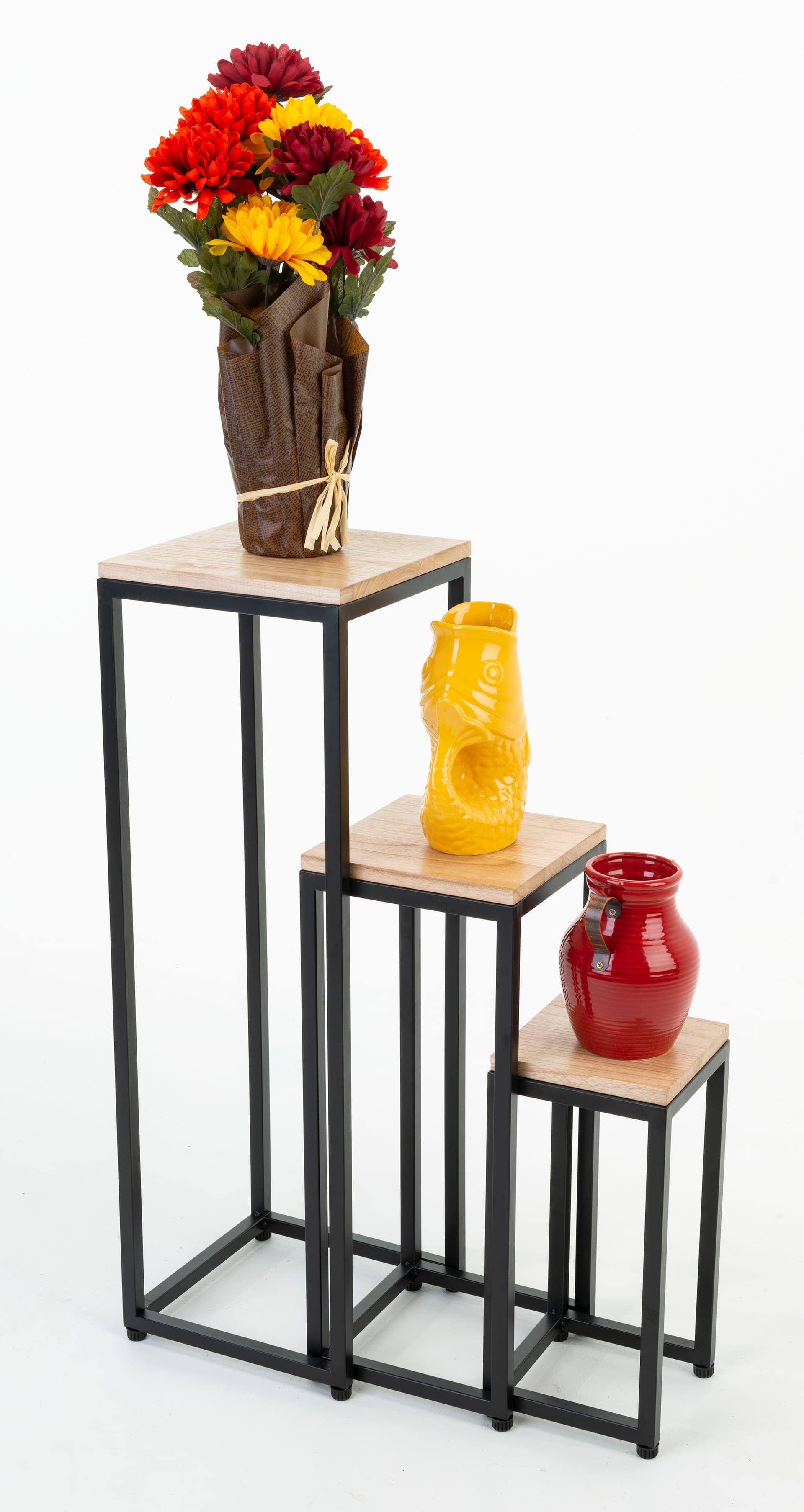 Wooden display tables utilize a small space 