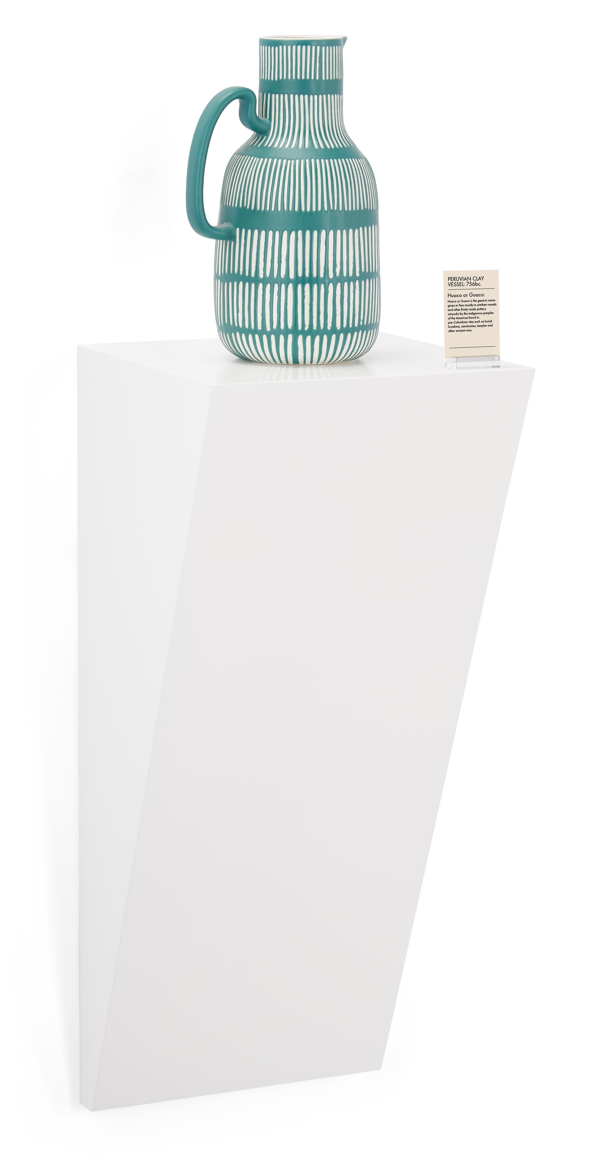 Wedge pedestal shelf with laminated finish