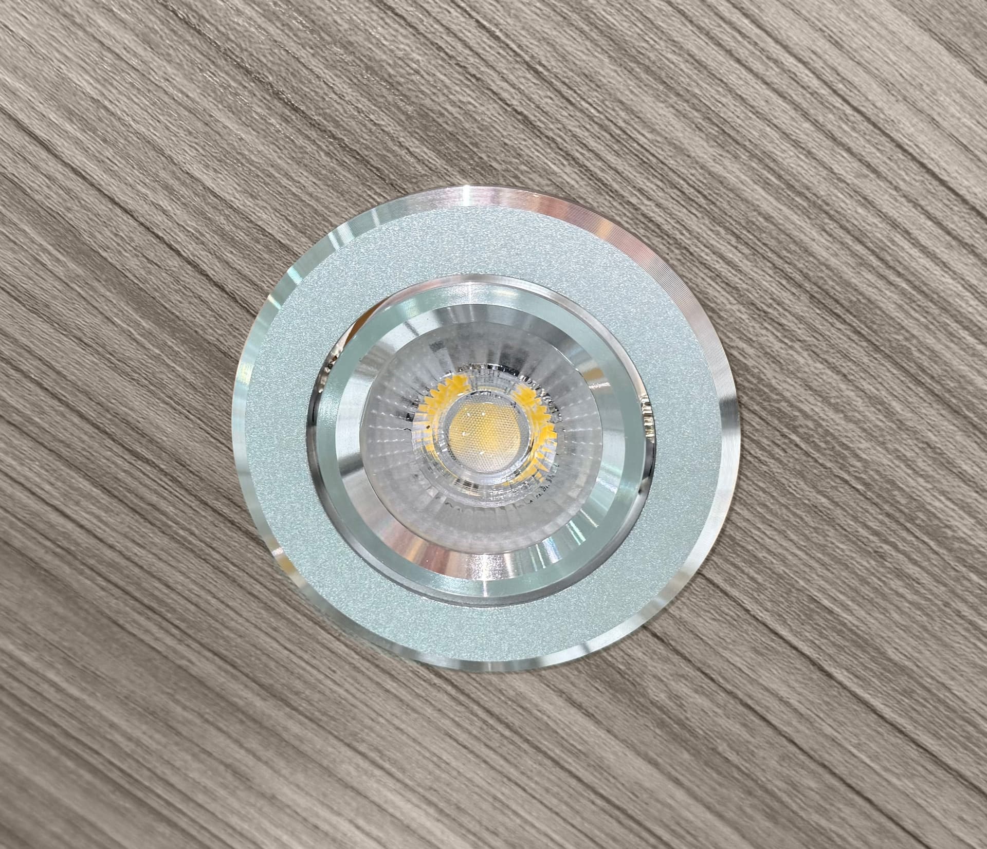 Frameless Display Case LED bulb