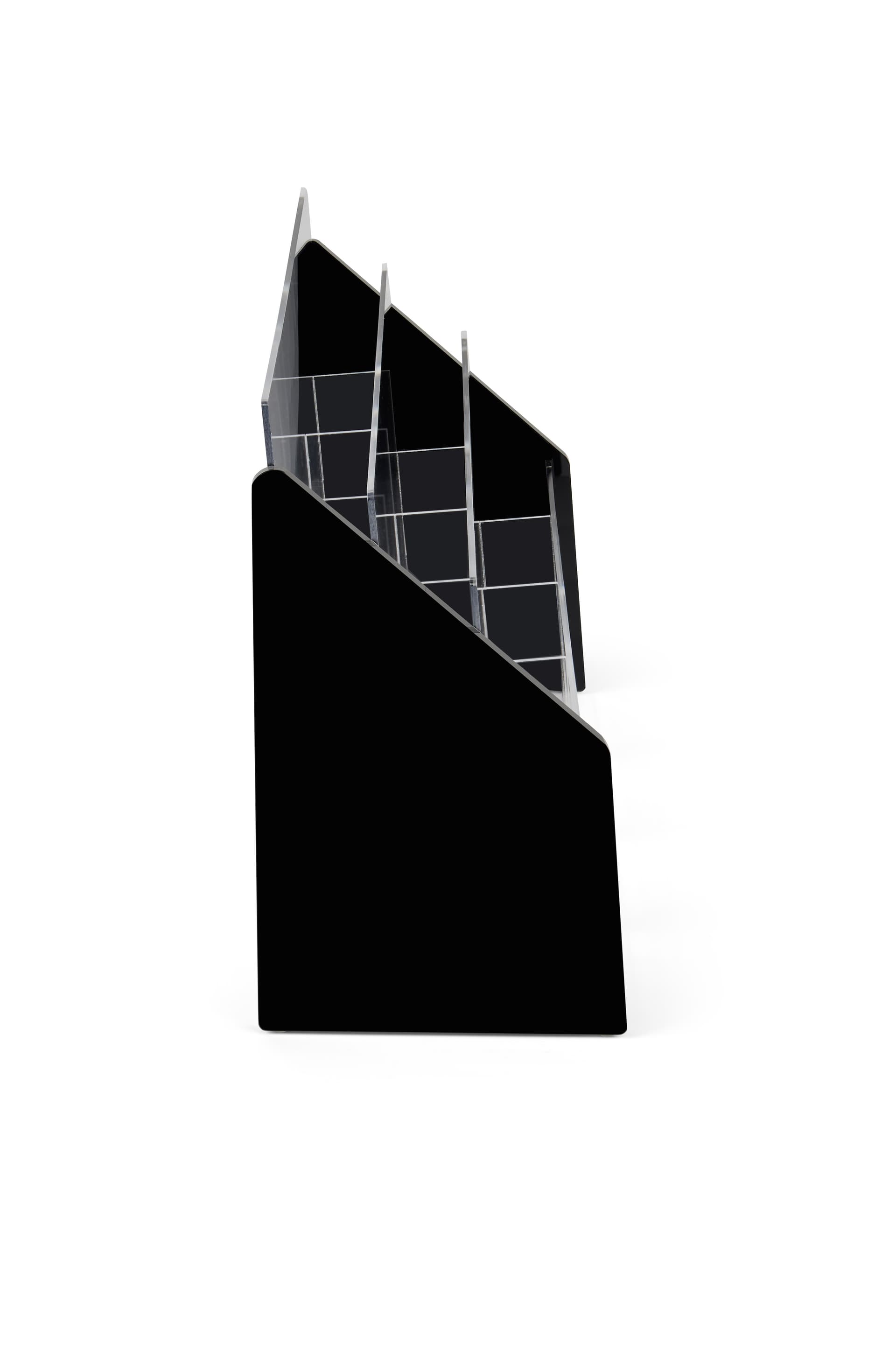Leaflet holder with black sides