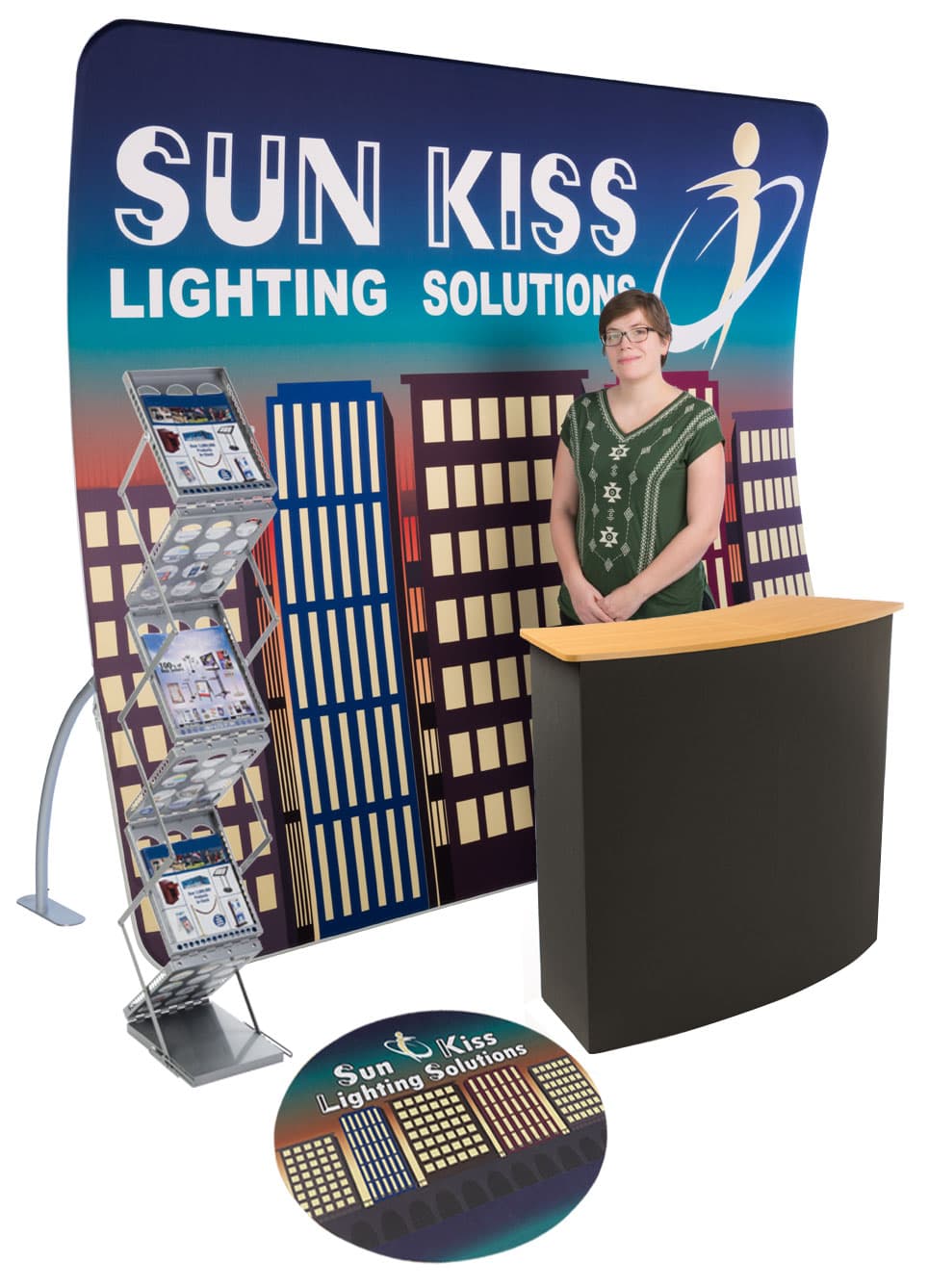 Curved exhibit booth backwall set with large format graphics
