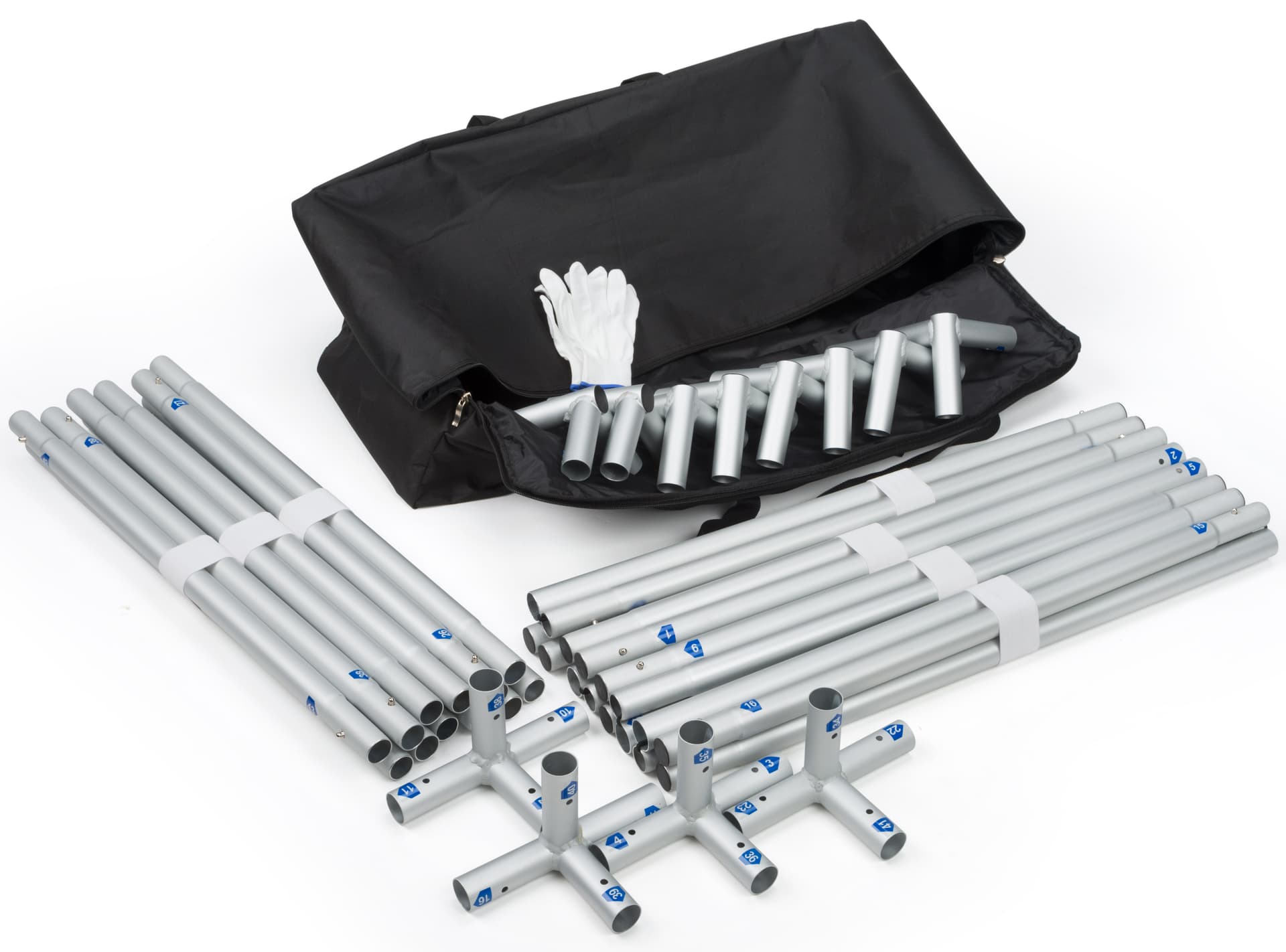 Inline exhibit booth set with portable tower