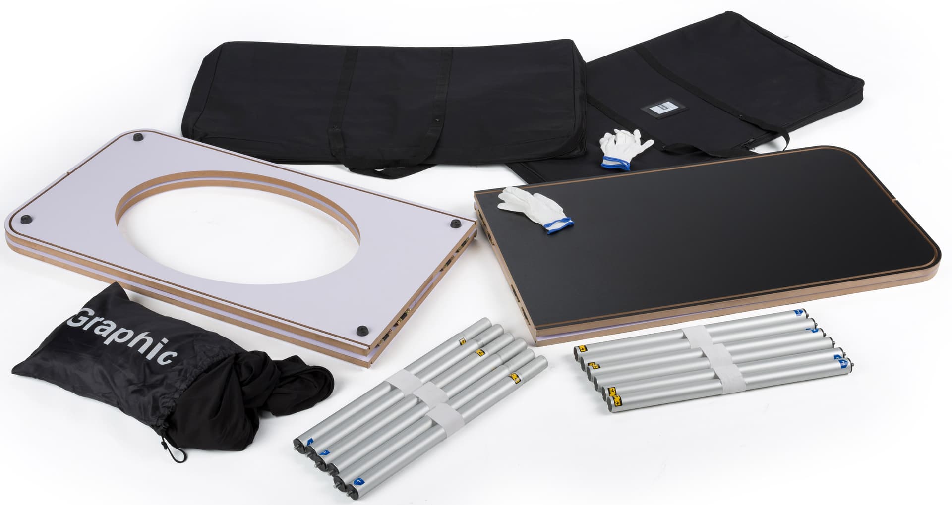 Inline exhibit booth set with portable counter